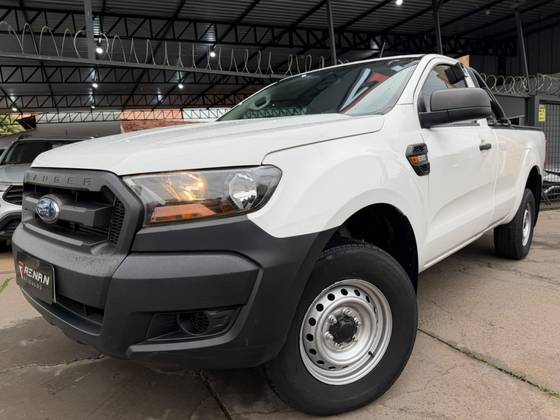 FORD RANGER 2.2 XL 4X4 CS 16V DIESEL 2P MANUAL FORD RANGER 2.2 XL 4X4 CS 16V DIESEL 2P MANUAL